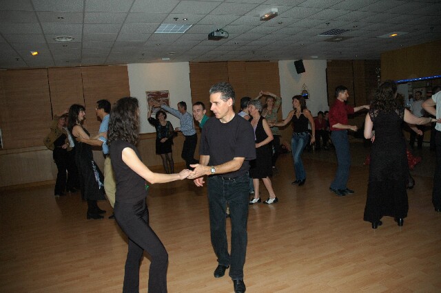 min 2006 02 12 agora 180